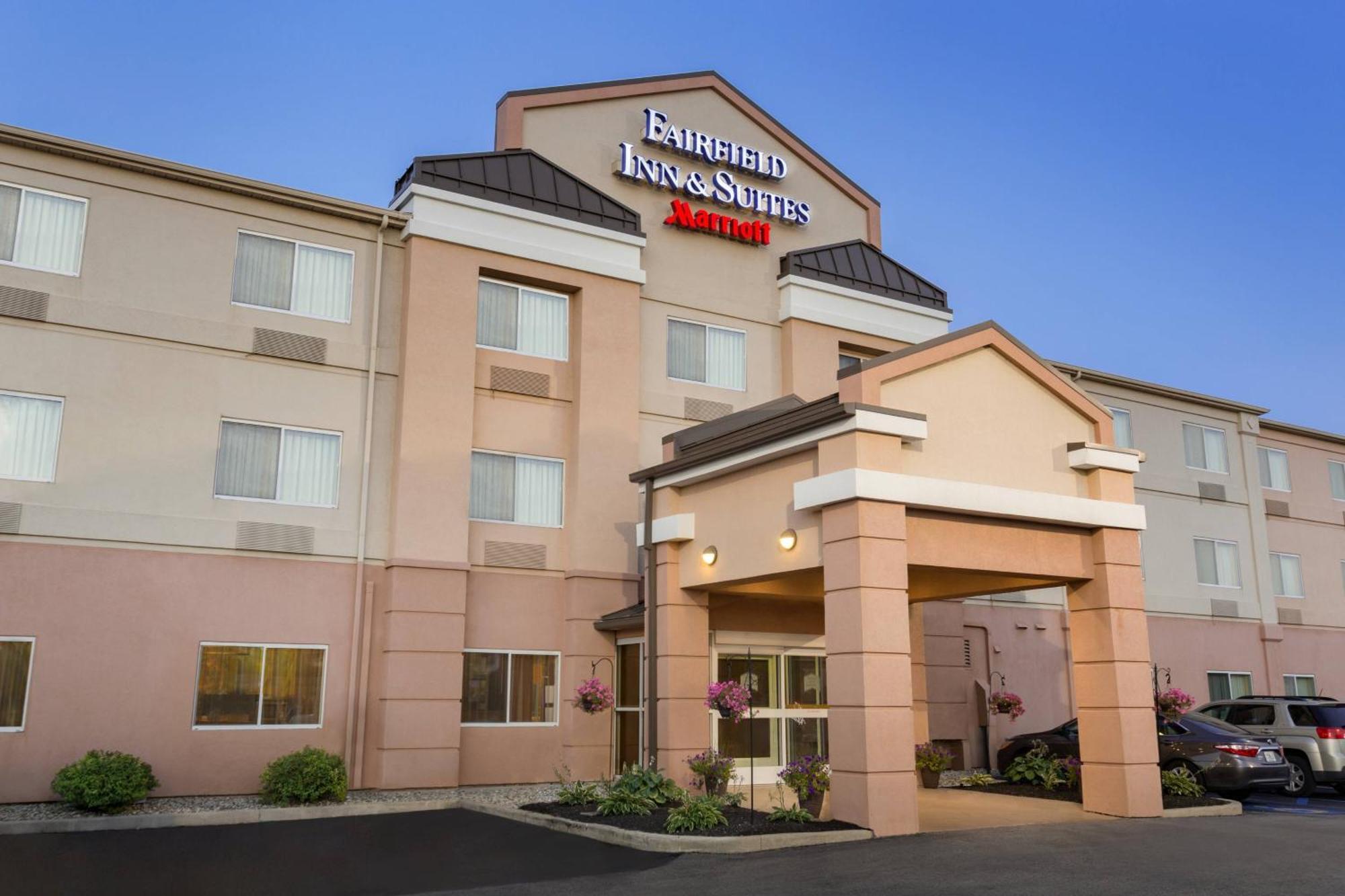 Fairfield Inn & Suites By Marriott Toledo Maumee Exterior photo