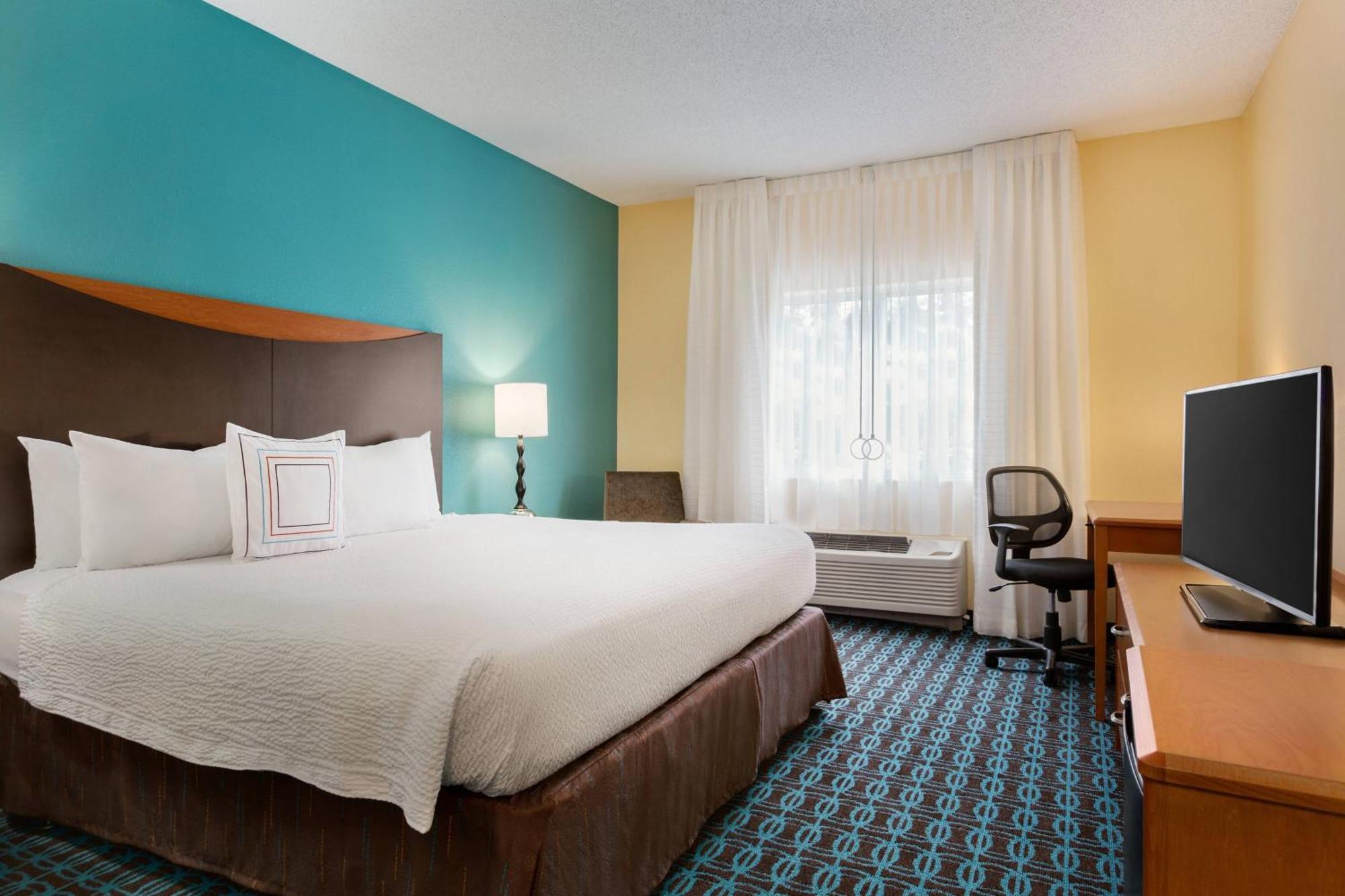 Fairfield Inn & Suites By Marriott Toledo Maumee Exterior photo