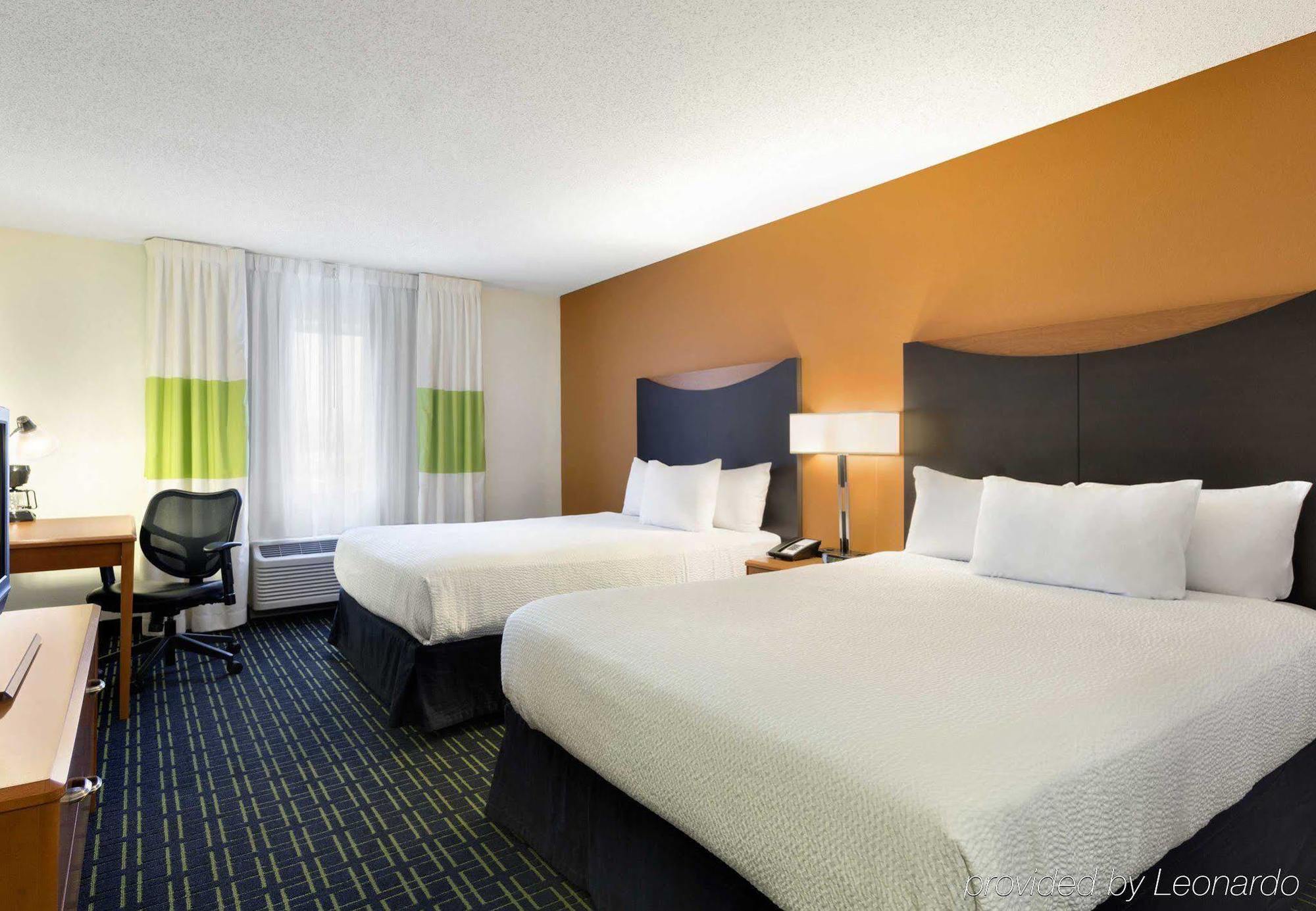 Fairfield Inn & Suites By Marriott Toledo Maumee Exterior photo